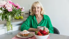 Zapomeňte na ovesnou kaši: co každé ráno jedí lidé, kteří žijí do 100 let — recept na dlouhověkost