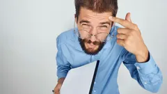 Kognitivní pasti: Proč chytří lidé dělají hloupá rozhodnutí — vysvětlují psychologové