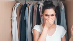 Nepříjemný zápach z oblečení ve skříni? Tady je, co dát do skříně pro luxusní vůni