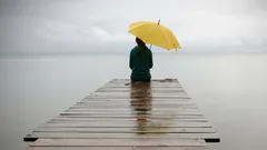 Samota není slabost: Psychologové vysvětlují, jak ovlivňuje vaši osobnost