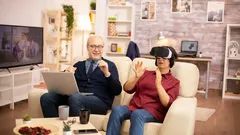 Počítačové hry a mentální schopnosti: Vědci vysvětlují, proč je hraní po padesátce prospěšné