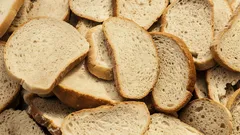 Tvrdý chleba je v kuchyni užitečný: Tři profesionální triky šéfkuchařů